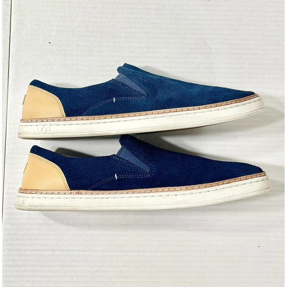 UGG‎ Adley Slip On Sneakers Womens 11 Navy Blue Suede Leather Heel 1018375